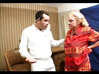 Miss Jones ist ein der beste Kunde